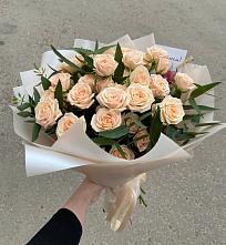 Букет Кремовые розы Латте в Шимановске